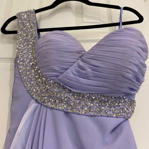 Size 0 Lavender Prom Dress - Picture 4 of 4